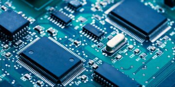 Componentes eletrônicos