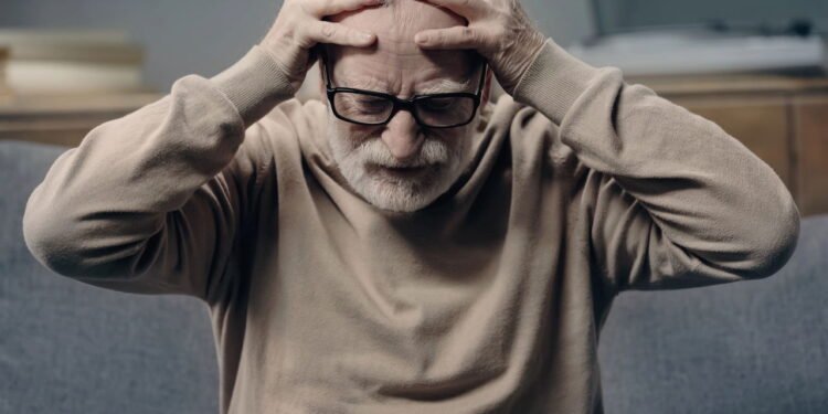 Esqueceu o que ia fazer após mudar de cômodo? Veja o que a ciência explica sobre esse fenômeno