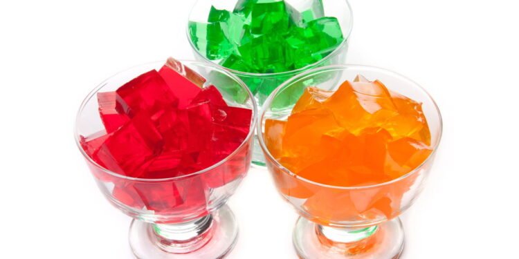 Essa gelatina com colágeno pode rejuvenescer sua pele em semanas