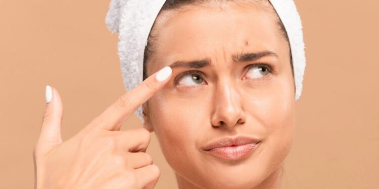 Levantar sobrancelhas