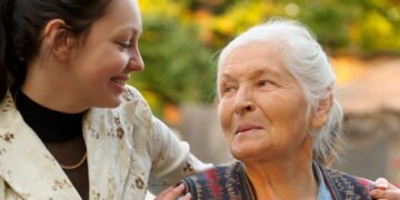 Ligar sem avisar virou grosseria? Veja o que os jovens pensam