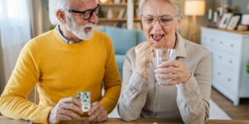 Vitamina essencial para ossos fortes e imunidade depois dos 50