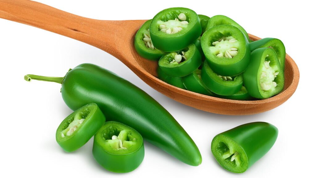 Sua horta pode ficar mais picante com pimentas cultivadas em casa de forma sustentável