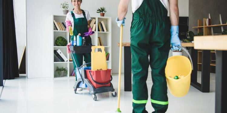 Esse pequeno hábito na limpeza está deixando sua casa mais suja do que parece