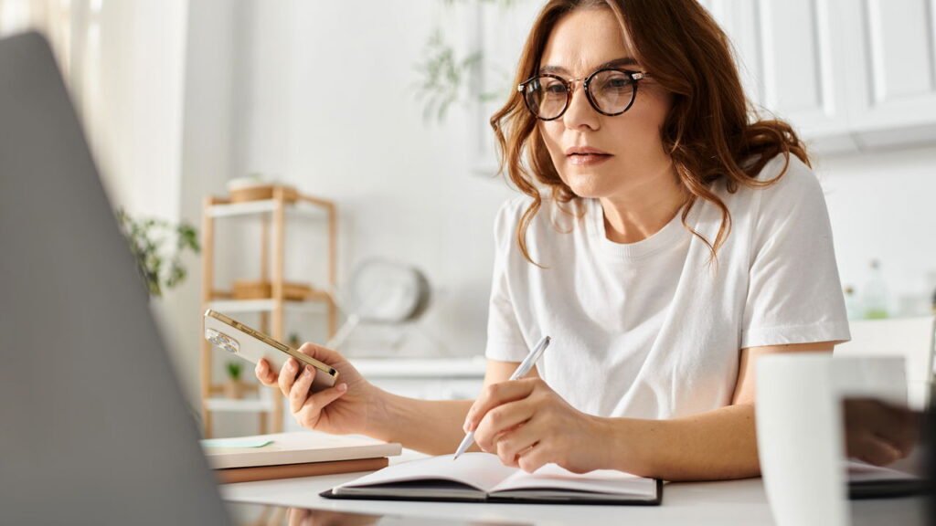 Por que sentimos tanto alívio ao riscar tarefas das nossas listas?