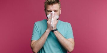 O que a cor do seu catarro pode dizer sobre sua saúde