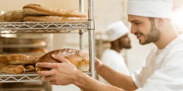 Padaria famosa anuncia falência e fecha mais de 20 de suas lojas