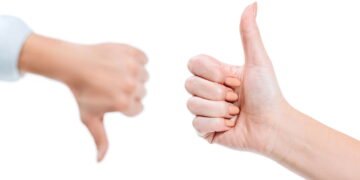 “A cor da sua urina é quem vai indicar se você está bebendo água o suficiente”; Nutricionista Matheus D’Avila mostra 3 exemplos