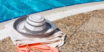 Kendall Jenner usou e viralizou a sandália que ninguém esperava