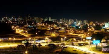 Cidade do interior mistura tradição caipira com inovação tecnológica em harmonia perfeita