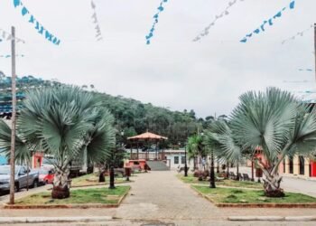 Essa cidade mineira parece saída de um conto de fadas e você precisa conhecer