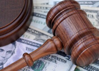 Trabalhadores de supermercados mal pagos receberam milhões em acordo judicial