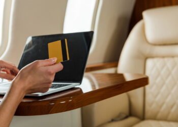 Os 5 cartões de crédito mais exclusivos do mundo e seus privilégios