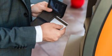 Comunicado alerta a todos que irão aos bancos realizar transações