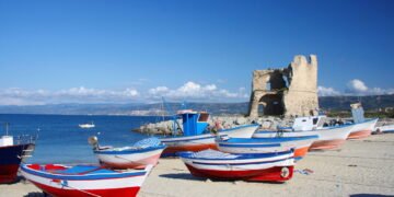 O que está afastando os turistas das praias mais famosas