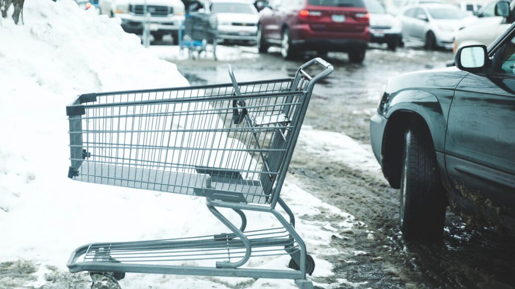 Se você sempre guarda seu carrinho de compra, a psicologia diz que você tem essas 8 características admiráveis