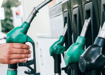 Economize combustível e aumente a vida útil do seu carro com essas dicas