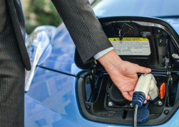 Vale a pena investir em carros híbridos no Brasil em 2025?