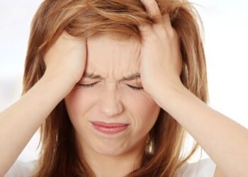 Dr. Diego Bandeira, Neurologista: Dor de cabeça frequente pode ser sinal de alerta