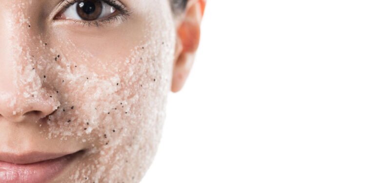 Quer uma pele radiante sem gastar muito? Essas receitas caseiras podem fazer milagres