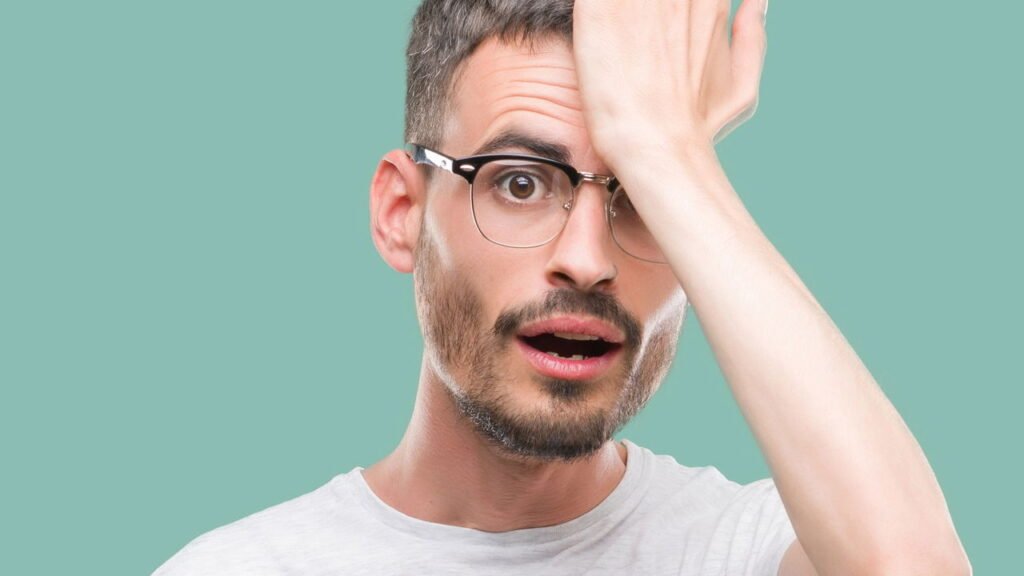 O que significa esquecer nomes de pessoas segundo a psicologia