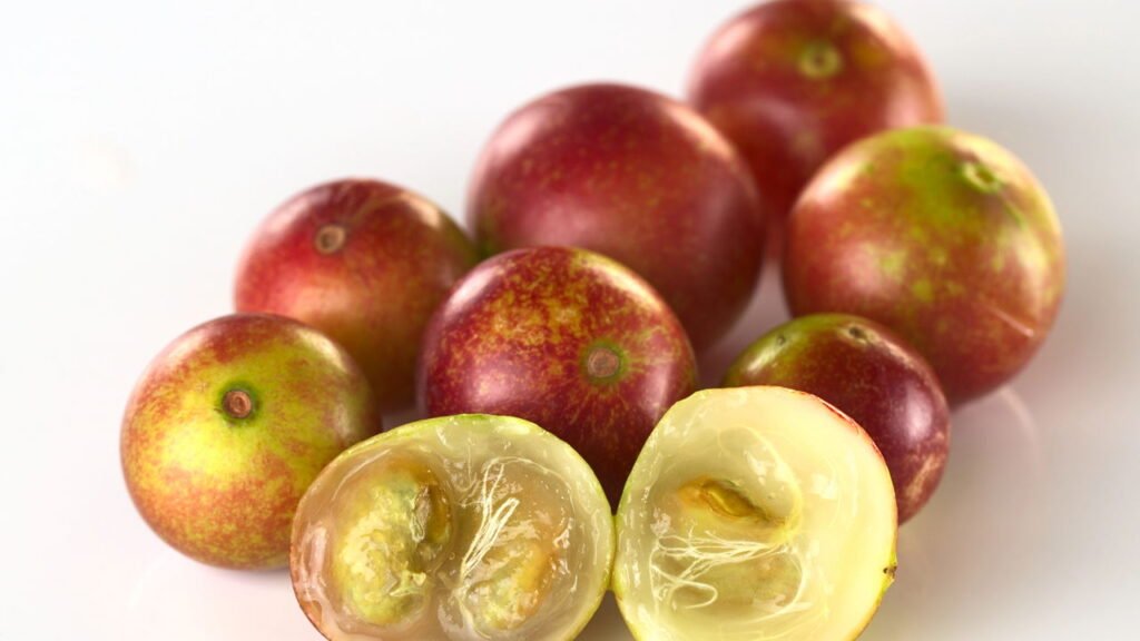 Essa fruta tropical poderosa pode ser o reforço que sua imunidade precisa