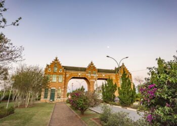 Brasileiros estão de olho nessas cidades pequenas por um bom motivo