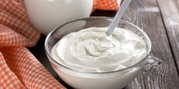 Alimentos que ajudam a dormir melhor segundo nutricionistas