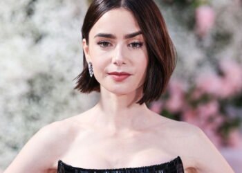 Enquanto Emily em Paris não chega, assista a esse filme incrível com Lily Collins