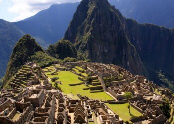 Os 30 destinos turísticos mais incríveis para você colocar na sua lista de viagem em 2025