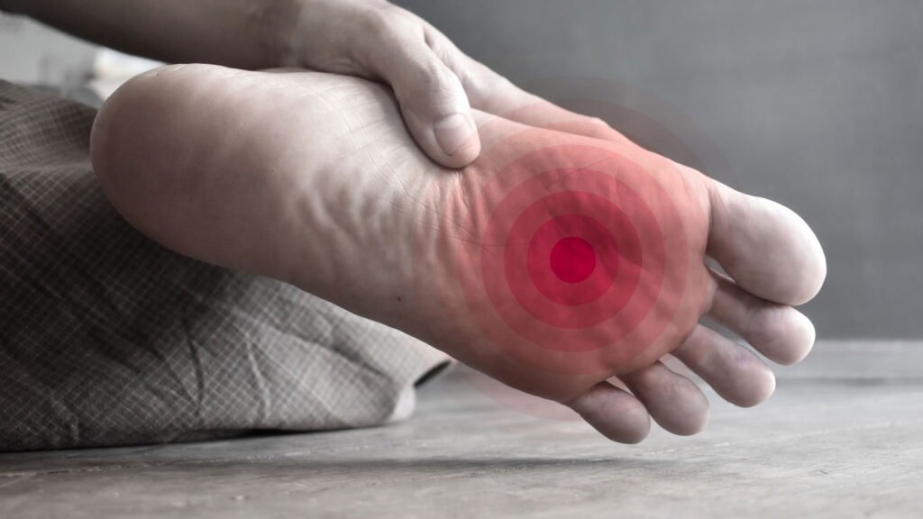 Saiba reconhecer os sintomas da neuropatia, uma complicação muito comum da diabetes tipo 2