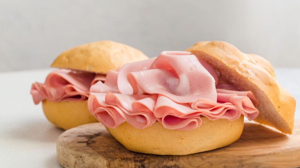 5 comidas clássicas dos anos 80 que estão desaparecendo da mesa das nossas casas