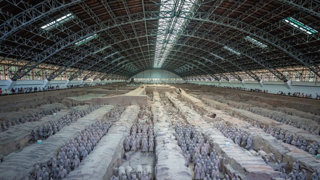 Arqueologia encontra artefatos que não se encaixam na história oficial