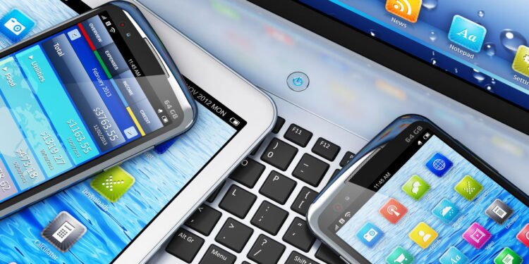 Você gosta de stalkear perfis online? Saiba quando isso pode virar um problema