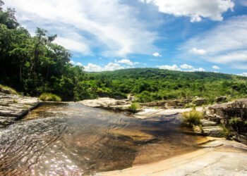 Essa cidade mineira guarda segredos que você precisa sentir de perto