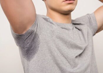 Farmacêutico alerta sobre uso exagerado de desodorante