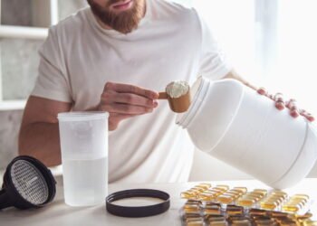 Existem efeitos colaterais em suplementações proteicas? O que não contaram?