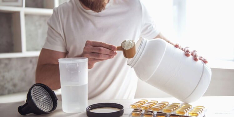 Existem efeitos colaterais em suplementações proteicas? O que não contaram?