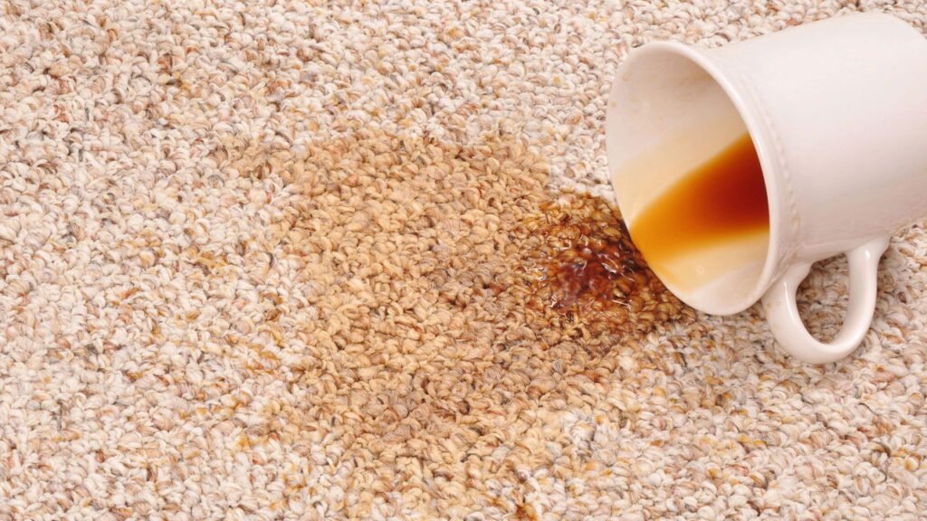 Truque caseiro infalível para eliminar manchas de café