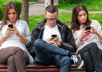 O que acontece no cérebro após uma semana sem celular