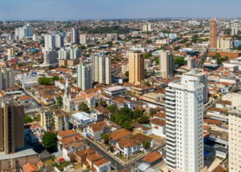 Quem busca viver bem gastando pouco costuma escolher essas cidades