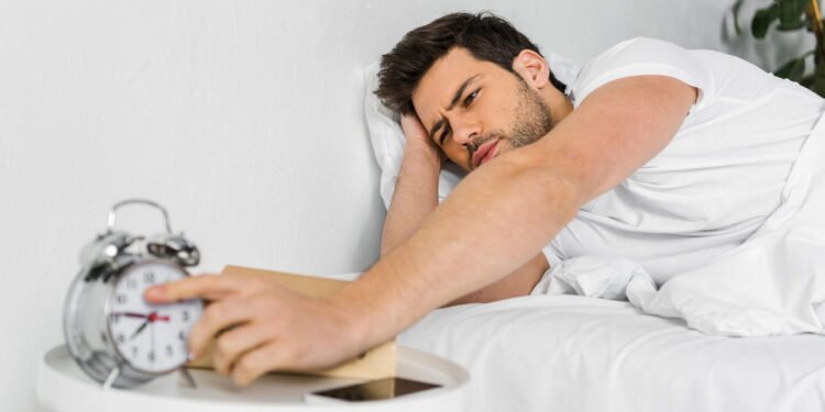 Acordar no meio da noite