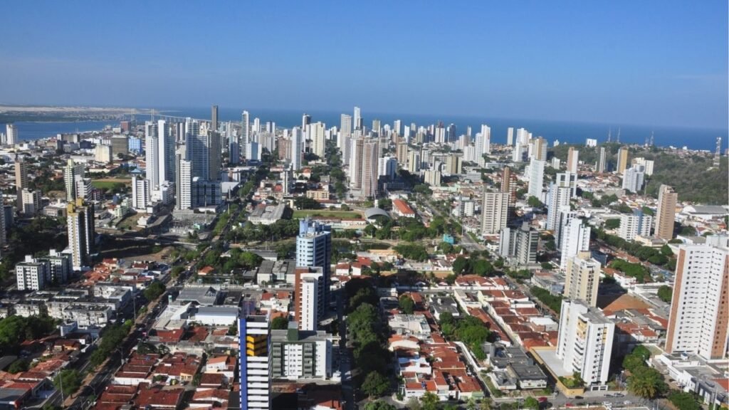 Essa cidade do Nordeste está entre as mais bonitas do país e atrai turistas do ano todo