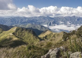 Conheça a majestosa Serra que corta o Sudeste o Brasil e esconde mistérios milenares