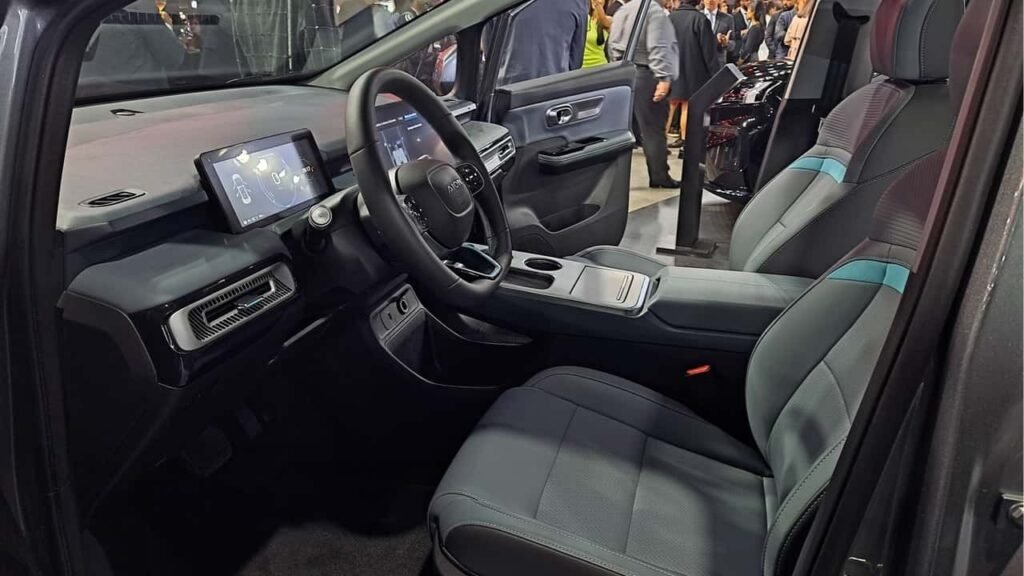 SUV elétrico chinês chega ao Brasil com autonomia de 318 km e promete desbancar BYD Dolphin