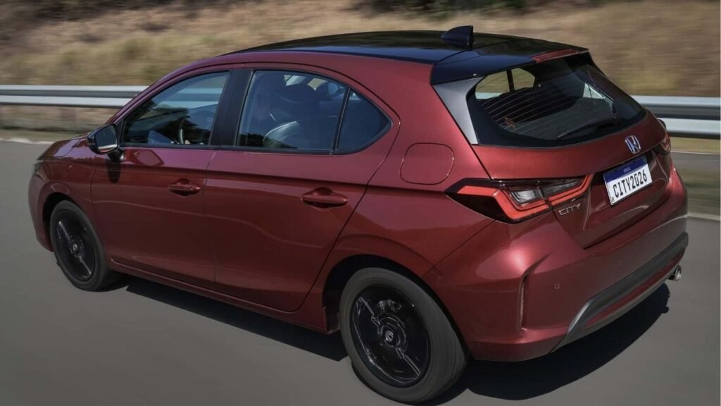 Honda City Touring Sport 2026 chega com visual mais agressivo e preços partem de R$ 152.800