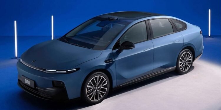 Sedã elétrico da Leapmotor vende mais de 10 mil unidades em apenas 72 na China