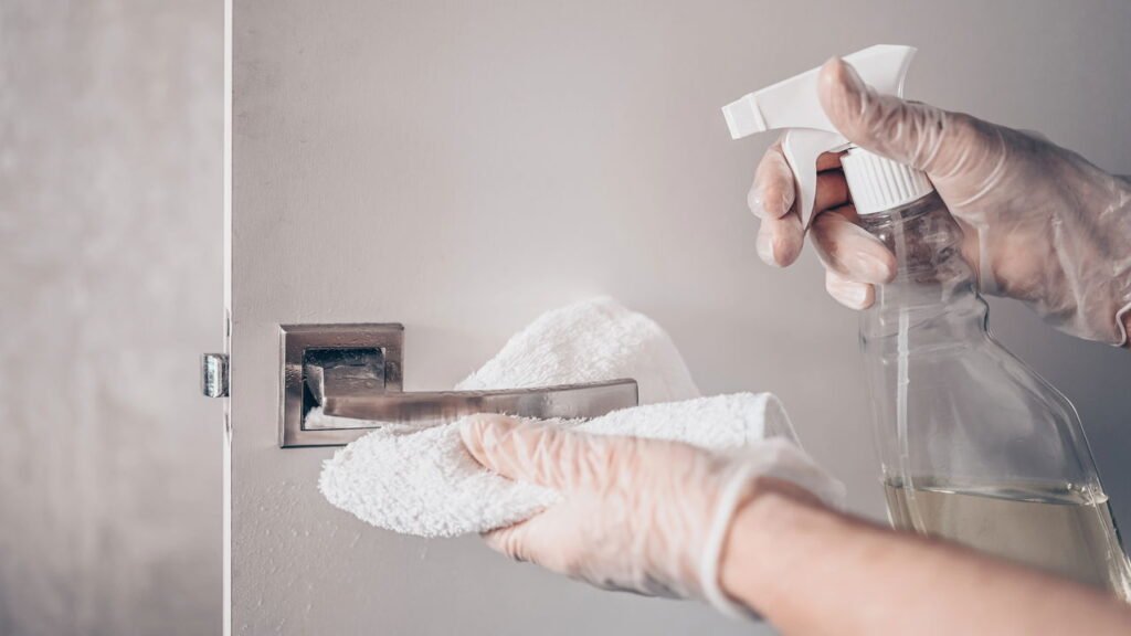 Para que serve a mistura de água oxigenada com bicarbonato