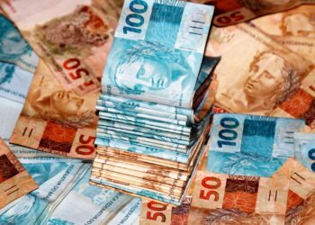 Bancos fecham dia 26 e 27/08