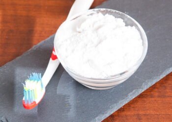 Se você tem bicarbonato de sódio, pare de perdendo dinheiro e o use como aliado